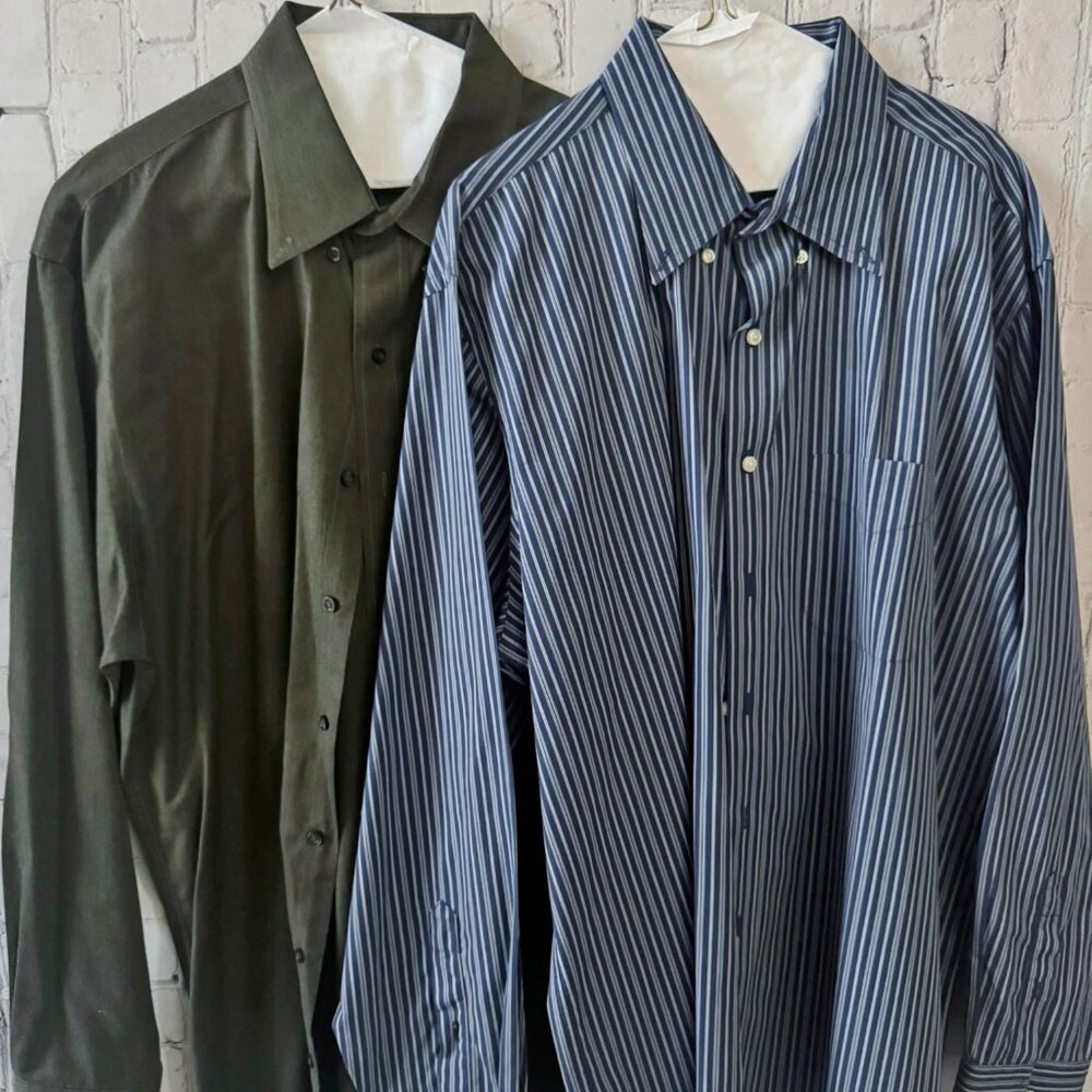 Lot of 2 Jos A Bank Mens Blue Khaki Traveler's Collection Cotton Dress Shirt XL